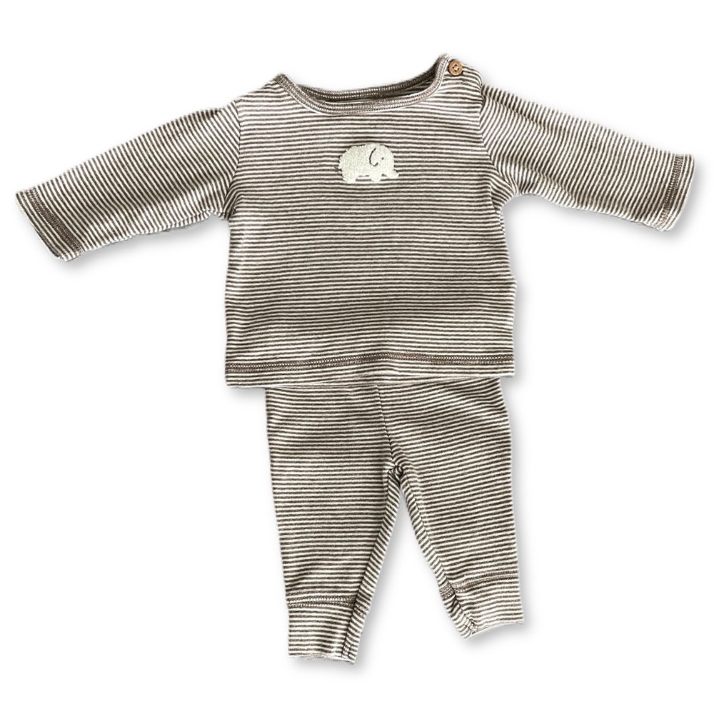 Carter’s 3M Elephant Stripe Outfit